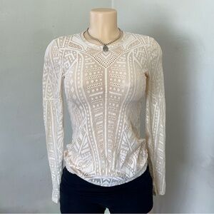 BCBGMaxAzria Cream Lace Long Sleeve Top